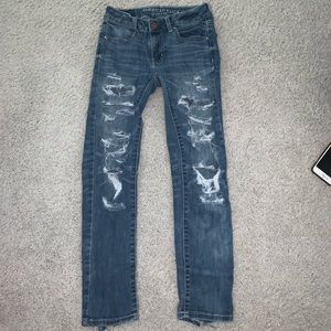 American Eagle Medium wash jeans;00, worn 3 times